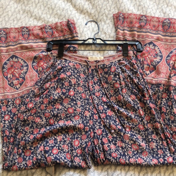 Spell & The Gypsy - Picture 2 of 7